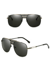 Load image into Gallery viewer, Men&#39;s Mirrored Celebrity Sunglasses Metal Frame